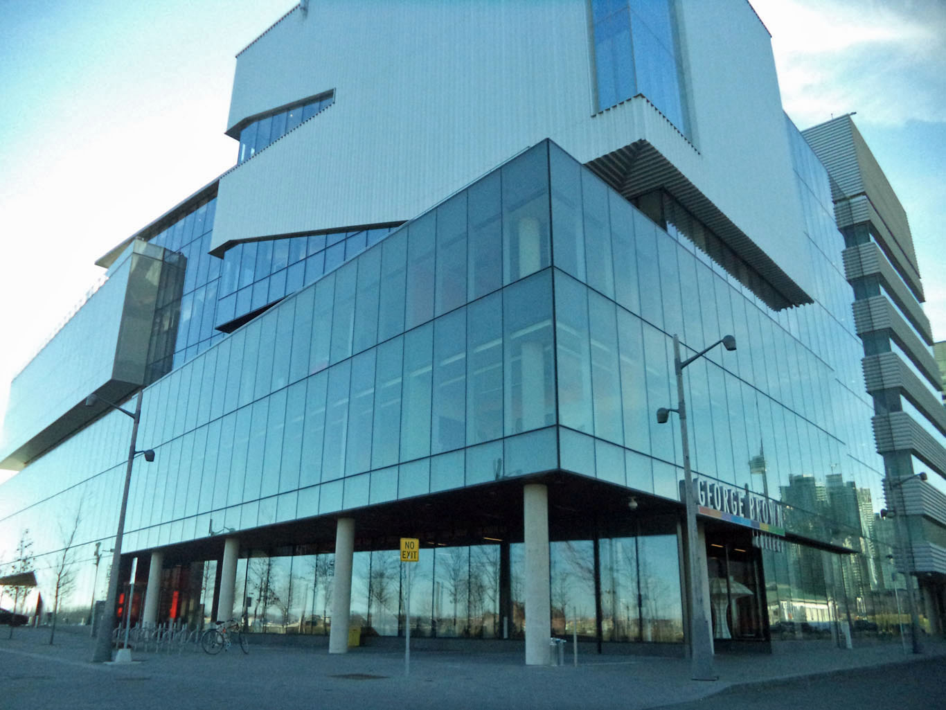 George Brown College - 51 Queens Quay